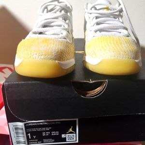 Jordan 11 Lows ..Yellow and White Preschool size 1..